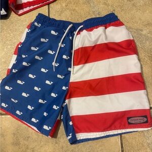 🐳 Vineyard Vines Red White & Blue 🇺🇸🇺🇸🇺🇸Swim Shorts with Whale Pattern Sz 12-14